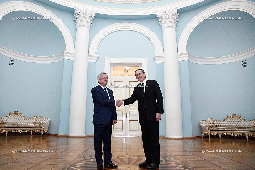 RA President Serzh Sargsyan receives the newly appointed Ambassador of New Zealand to Armenia Hamish Cooper