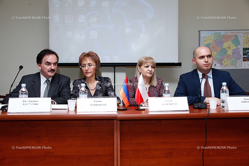 Polish Ambassador to Armenia Zdzisław Raczyński and Armenian Minister of Education Armen Ashotyan opened the Center of Polish language in Yerevan State Linguistic University after V. Brusov