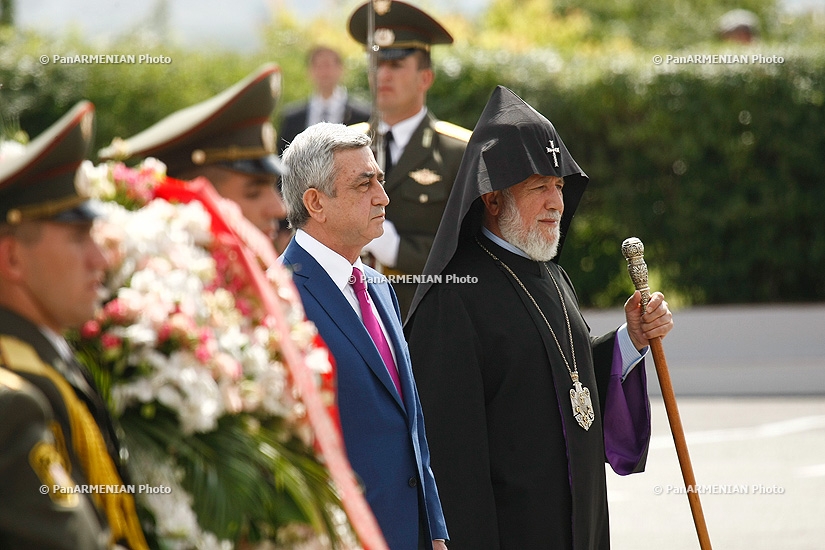  Armenia marks the Day of the First Republic in Sardarapat