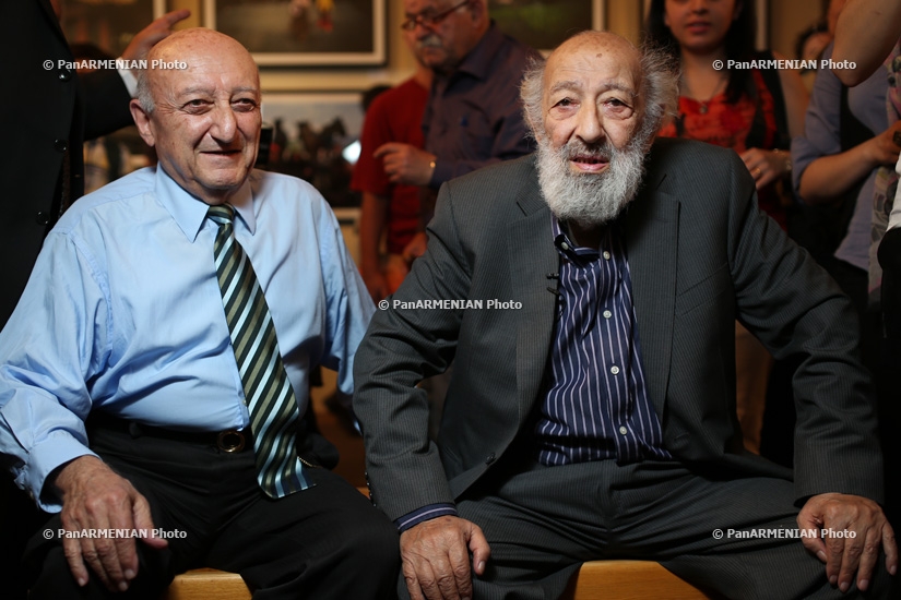 Press conference about famed Turkish-Armenian photographer Ara Güler's Yerevan-hosted exhibit held in National Gallery