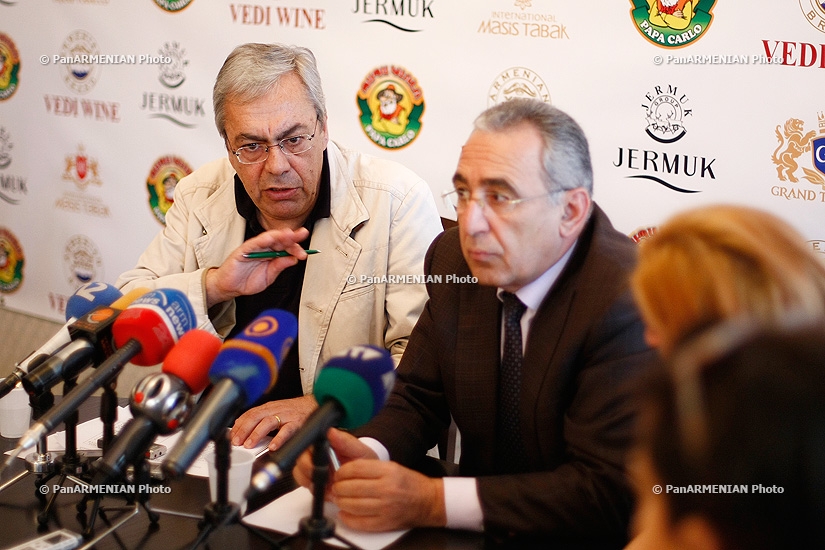 Press conference of  Armenian National Assembly deputy Hakob Hakobyan and candidate of Economic Sciences Bagrat Asatryan