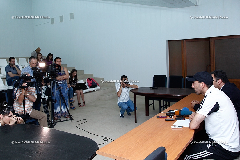 Pre-match press conference of Rafael Nazaryan, head coach of the Armenia national youth football team 