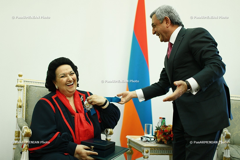 Президент Армении Серж Саргсян вручил оперной певице из Испании Монсеррат Кабалье орден Чести