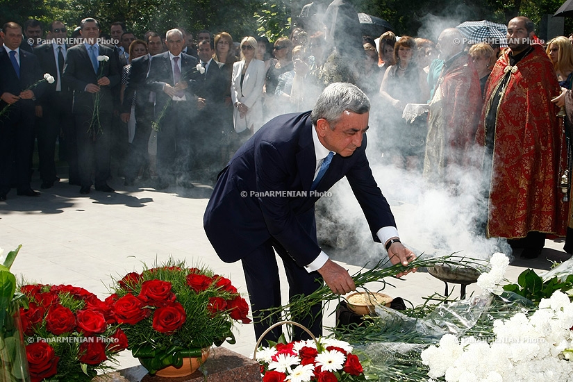 In Pantheon honored the memory of Andranik Margaryan