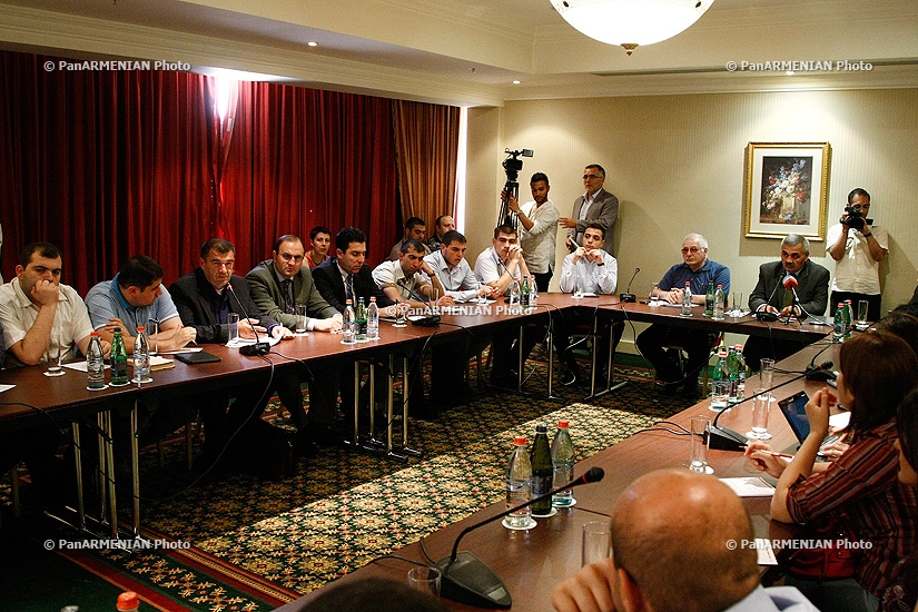 Press conference titled Syria: Past, Present and Future was held in Armenia Marriott Hotel