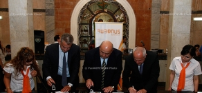 Официальная церемония гашения марки «Коньячное производство в Армении»