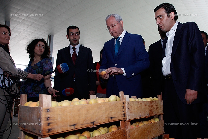 Министр сельского хозяйства Армении Серго Карапетян  посетил компанию «Спайка»