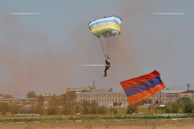 Demonstration of weapons and flights, devoted to the Day of Aviation in Armenia