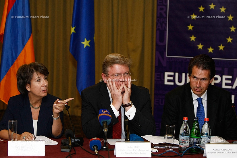 ԵՄ ընդլայնման և Եվրոպական Հարևանության քաղաքականության հարցերով հանձնակատար Շտեֆան Ֆյուլեի հանդիպումը  Հայաստանի քաղաքացիական հասարակության ներկայացուցիչների հետ
