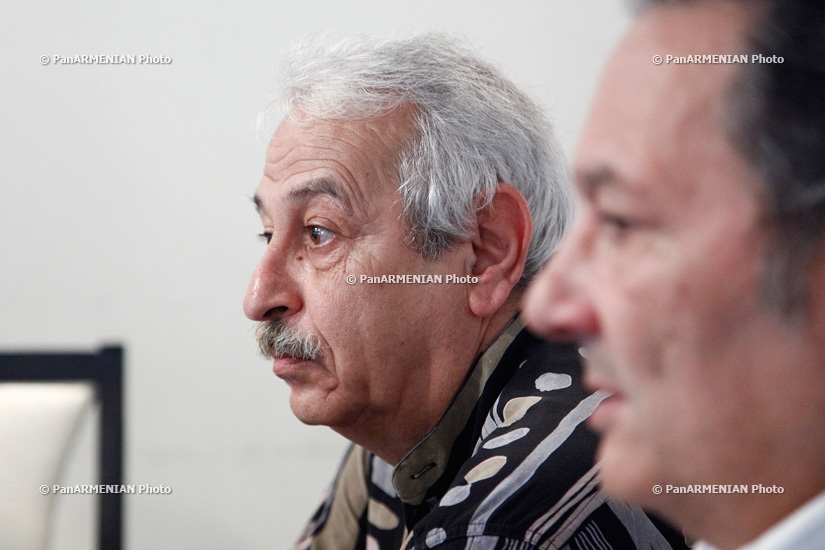 Press conference of sociologist Aharon Adibekyan and demographer Ruben Yeganyan