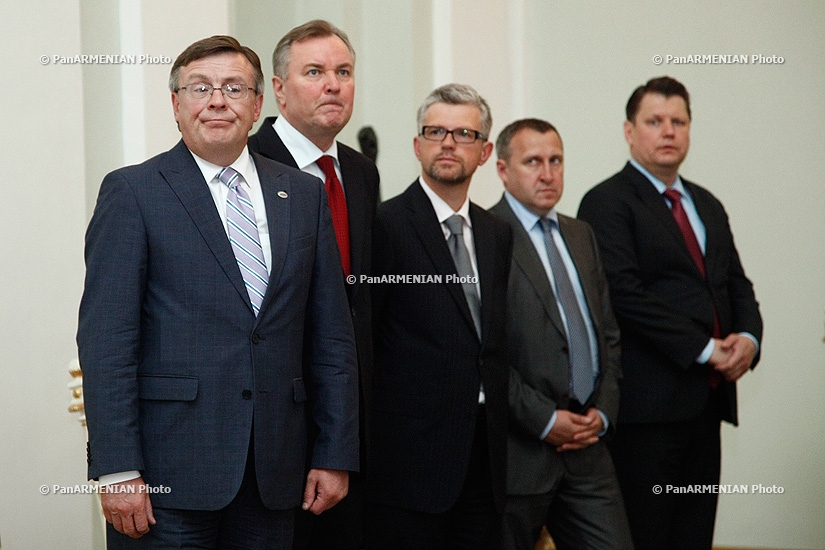 RA President Serzh Sargsyan receives OSCE Chairperson, Ukrainian Foreign Minister Leonid Kozhara