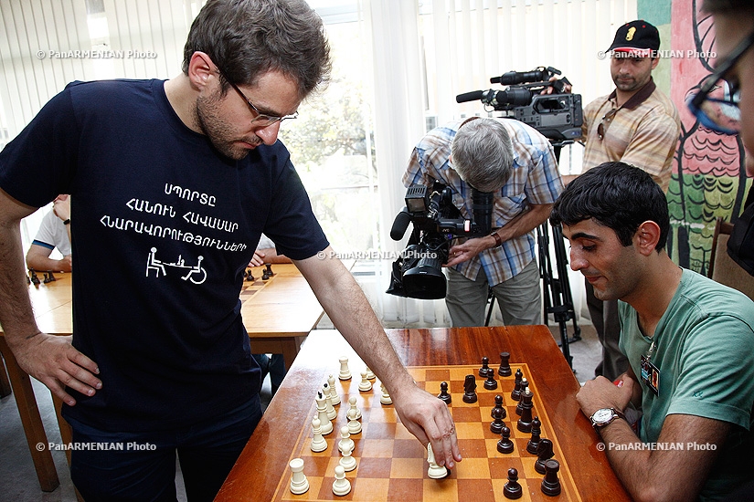 Левон Аронян принял участие в шахматном турнире “Спорт ради равных возможностей”