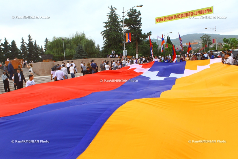 Сегодня Республика Арцах отмечает 22-ю годовщину провозглашения независимости
