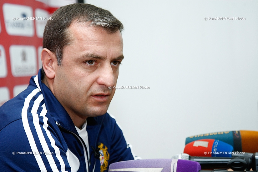 Пресс-конференция главного тренера сборной Армении по футболу Вардана Минасяна