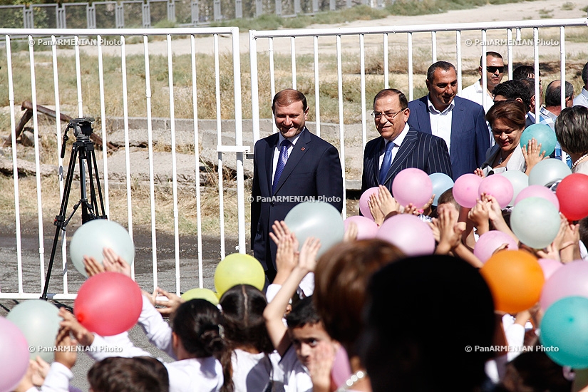 RA Minister of Urban Development Samvel Tadevosyan, Yerevan Mayor Taron Margaryan and deputy of the National Assembly Samvel Aleksanyan visit reconstructed school № 174