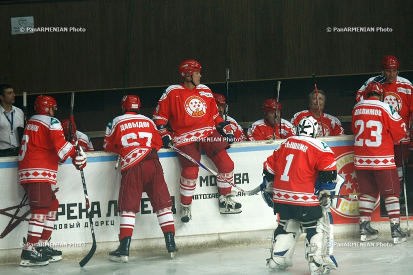 Friendly match between  Russian clubs Hockey Legends and Grad 