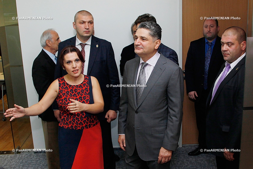 Armenian  Prime Minister Tigran Sargsyan visits Tumo Center for Creative Technologies 