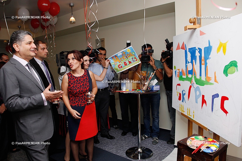 Armenian  Prime Minister Tigran Sargsyan visits Tumo Center for Creative Technologies 