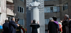 Состоялась церемония открытия памятника лейтенанту ВС Армении Гургену Маргаряну, зверски убитого в Будапеште 