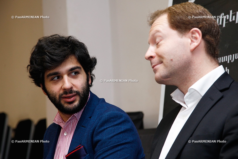 Press conference of oboe player Alexei Ogrintchouk and Sergey Smbatyan
