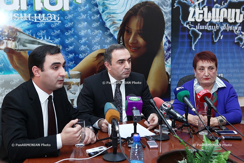 Press conferenc eof Arman Araratyan, Babken Pipoyan and Donara Alexanyan