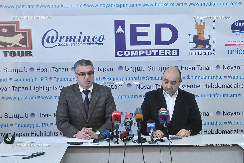 Press conference of Armenia's Medicine Producers and Importers Union chairman Samvel Zakaryan and Director of Likvor CJSC Sergey Matevosyan 