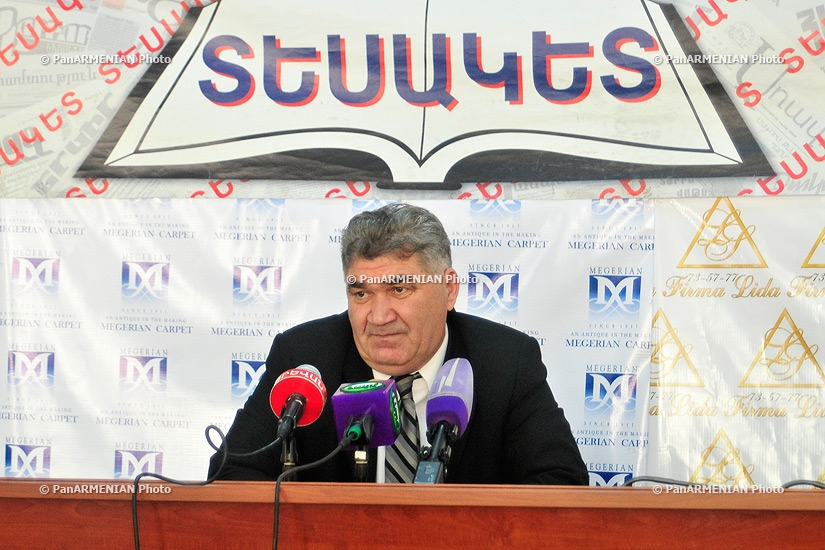 Press conference of Abgar Apinyan, the President of the Writers’ Union of Yerevan