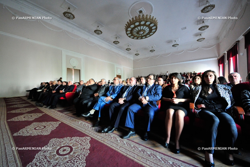 Торжественное заседание, посвященное 100-летию влиятельного политического деятеля Антона Кочиняна