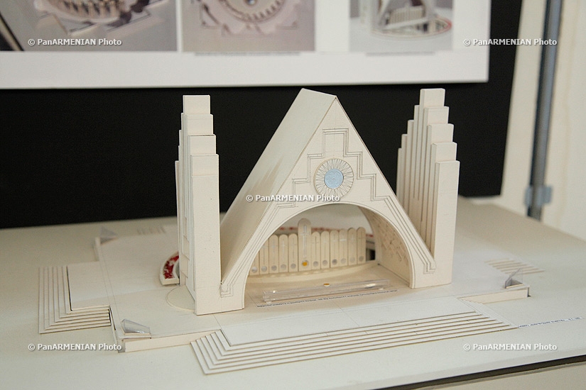 Projects presented for the Republic Square reconstruction contest