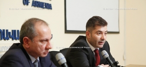 Правительство РА: Пресс-конференция министра экономики Армении Ваграма Аванесяна и исполнительного директора Фонда национальной конкурентоспособности Армении Армана Хачатуряна