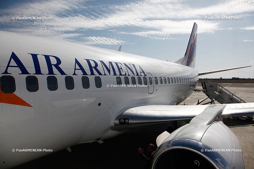 Landing and presentation of Boeing 737 aircraft of Air Armenia company