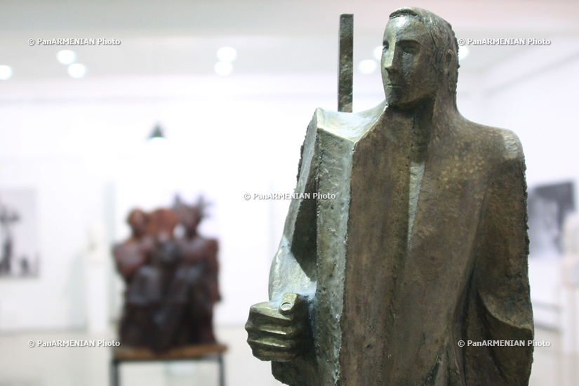 Քանդակագործ Յուրի Մինասյանի անհատական ցուցահանդեսի բացումը