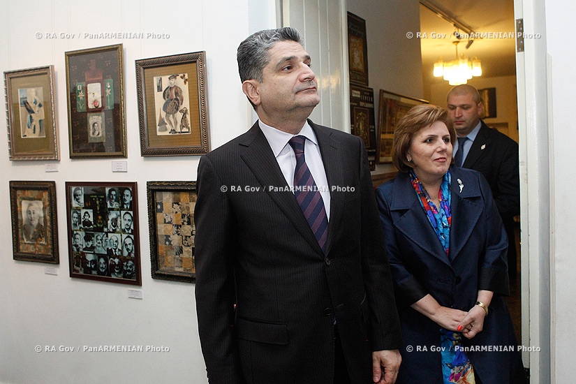 ՀՀ Կառավարություն. «Գրական տապան 2013» փառատոնի շրջանակում ՀՀ վարչապետ Տիգրան Սարգսյանը հանդիպեց օտարերկրյա գրողներին Ս.Փարաջանովի տուն- թանգարանում