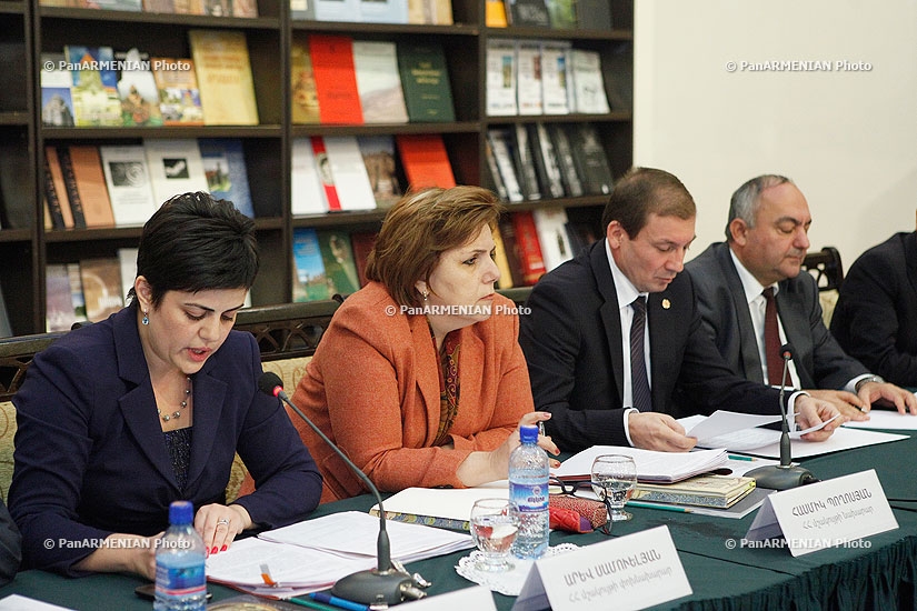 Խորհրդարանական լսումներ պատմական հուշարձանների վերաբերյալ