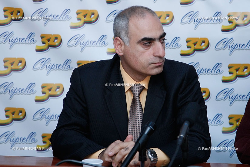 Press conference of Pre-Parliament's members Garegin Chookaszian  and Vardan Hakobyan