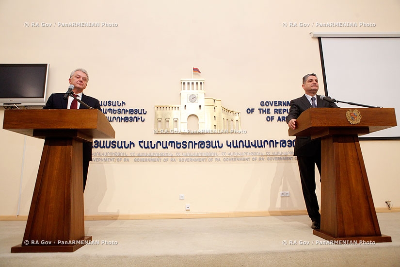 RA Govt.: Memo on Armenia’s joining CU signed in Yerevan