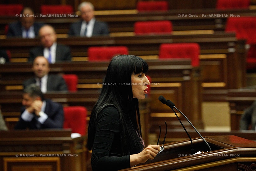 Discussions of 2014 draft state budget at Armenian parliament special session