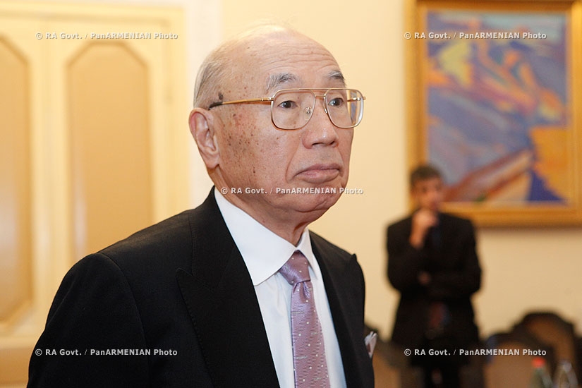 RA Govt. Prime minister Tigran Sargsyan receives Retired CEO of Hitachi Electronic Devices Group Tsugio Makimoto 