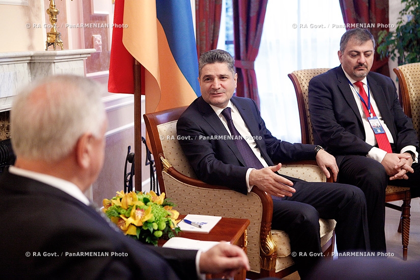 RA Govt. Prime minister Tigran Sargsyan meets with prime minister of Belarus Mikhail Myasnikovich