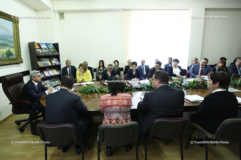 President Serzh Sargsyan holds consultations with  management team of Minsitry of Culture