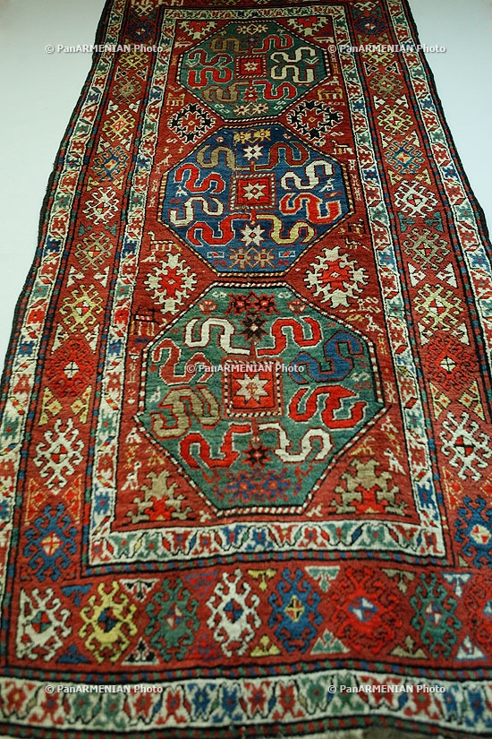 Press conference on the study of Armenian carpet weaving culture and popularization 