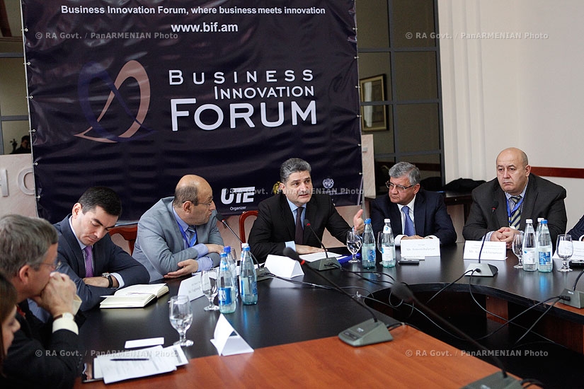 Правительство РА: Премьер-министр Тигран Саркисян принял участие в открытии инновационного бизнес-форума в Дилиджане