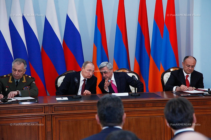 Negotiations between Armenian and Russian delegations