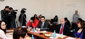 Public discussion on challenges of 'Armenia's foreign policy: After Vilnius'