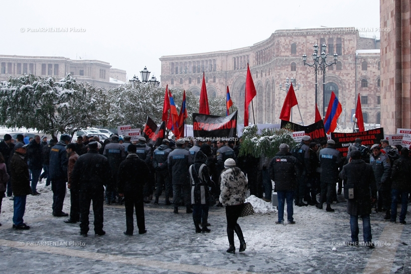 Բողոքի ակցիա ընդդեմ Թուրքիայի ԱԳՆ Ահմեդ Դավիթողլու այցի և Թուքիայում հակահայ գործեղությունների