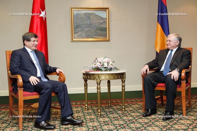 Հայաստանի և Թուրքիայի ԱԳ նախարարներ Էդվարդ Նալբանդյանի և Ահմեդ Դավութօղլու հանդիպումը