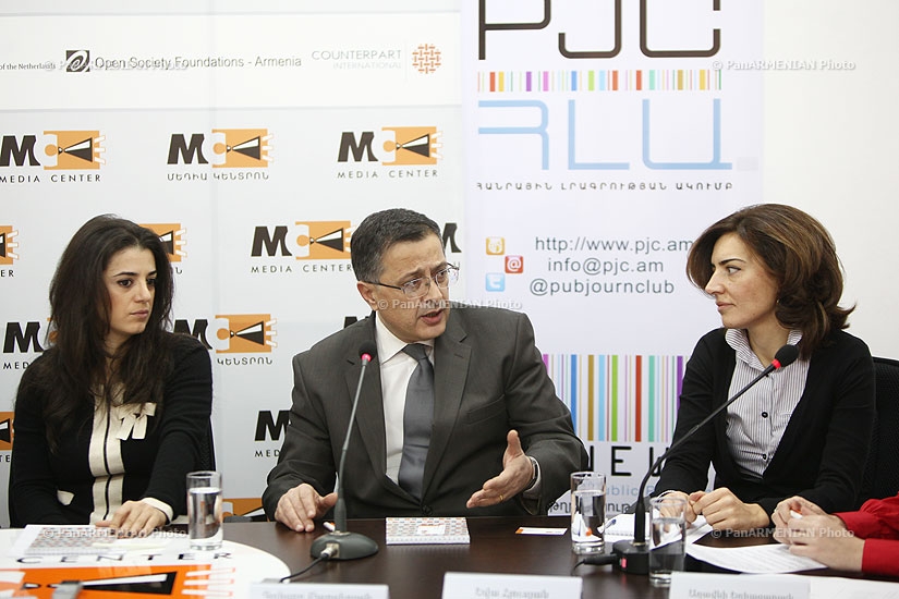 Press conference on Hackathon[YAN] flight 2013