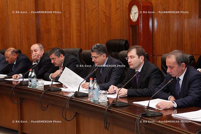 RA Govt. Prime minister Tigran Sargsyan receives receives IMF delegation