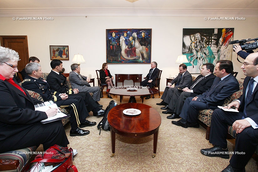 RA Minister of Foreign Affairs Edward Nalbandyan receives Dr. Evelyn N. Farkas, U.S. Deputy Assistant Secretary of Defense for Russia, Ukraine, and Eurasia