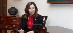 RA Minister of Foreign Affairs Edward Nalbandyan receives Dr. Evelyn N. Farkas, U.S. Deputy Assistant Secretary of Defense for Russia, Ukraine, and Eurasia